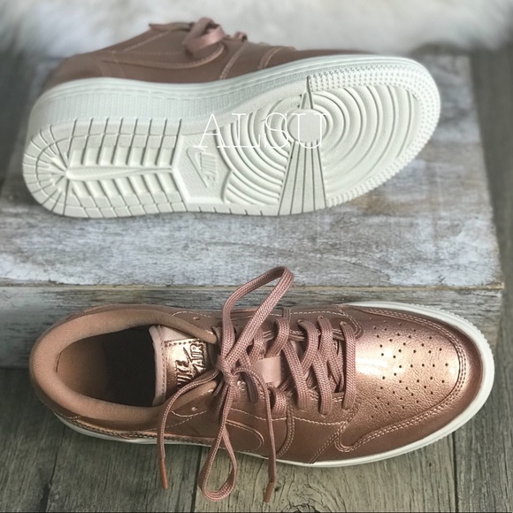 Nike Air Jordan 1 RE Low Lift MTLS Red Bronze W - Picture 5 of 8